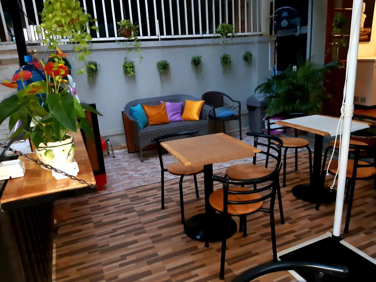 Lalune Hotel 프놈펜 외부 사진